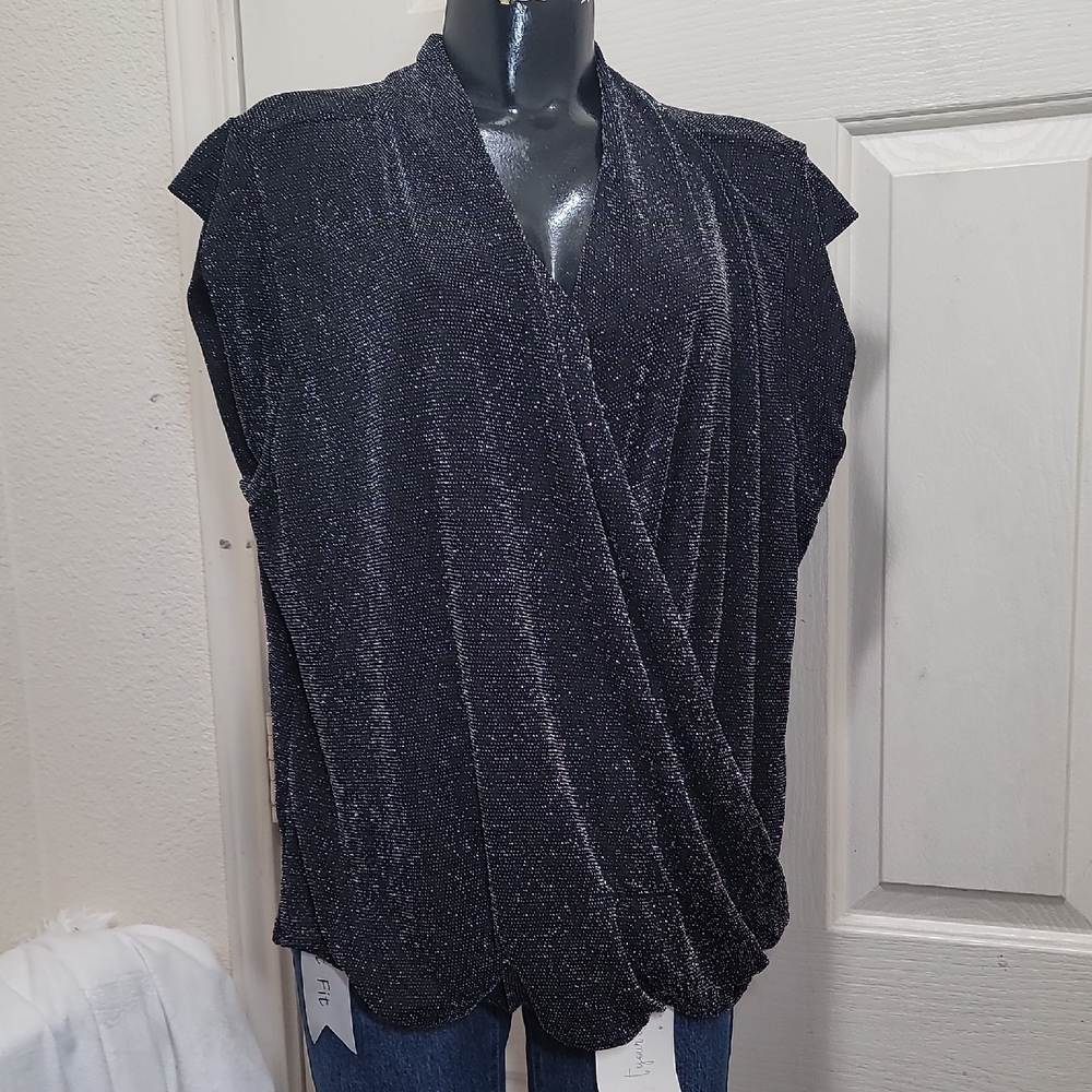 Oliver. O Elegant Black Women's Top